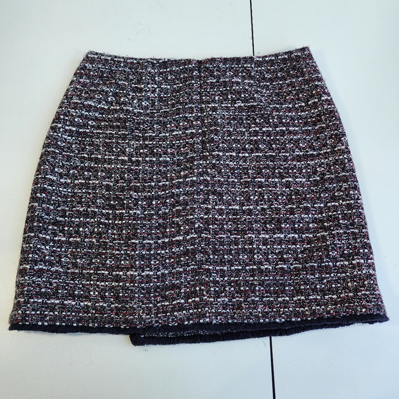 LOFT Women's Tweed Skirt Black Red White Faux Wrap Fringe Lined Straight Mini 10 - Picture 9 of 9